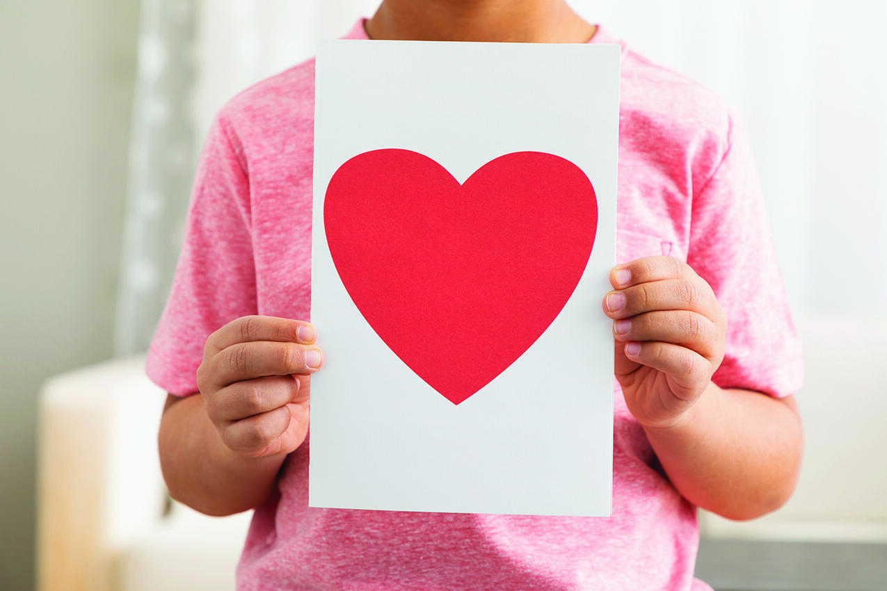 Parents and caregivers looking to encourage kids to make crafts at home can explore these ideas that can turn into wonderful gifts or decorative items for Mom.