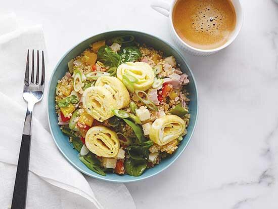 Quinoa, Ham and Pepper Breakfast Salad