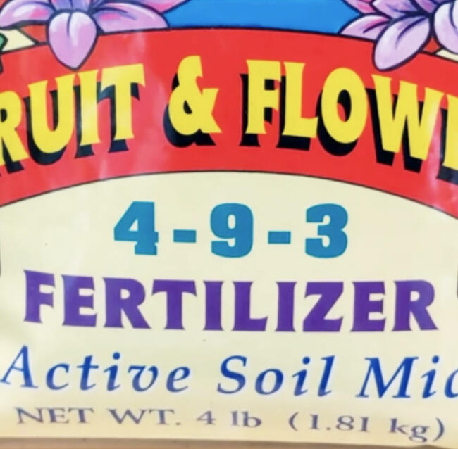 Spring is a good time to sort out how to best feed your plants to make sure you have lush yards and gardens this summer. Extension as a few new resources for anyone considering buying fertilizer or adding compost.