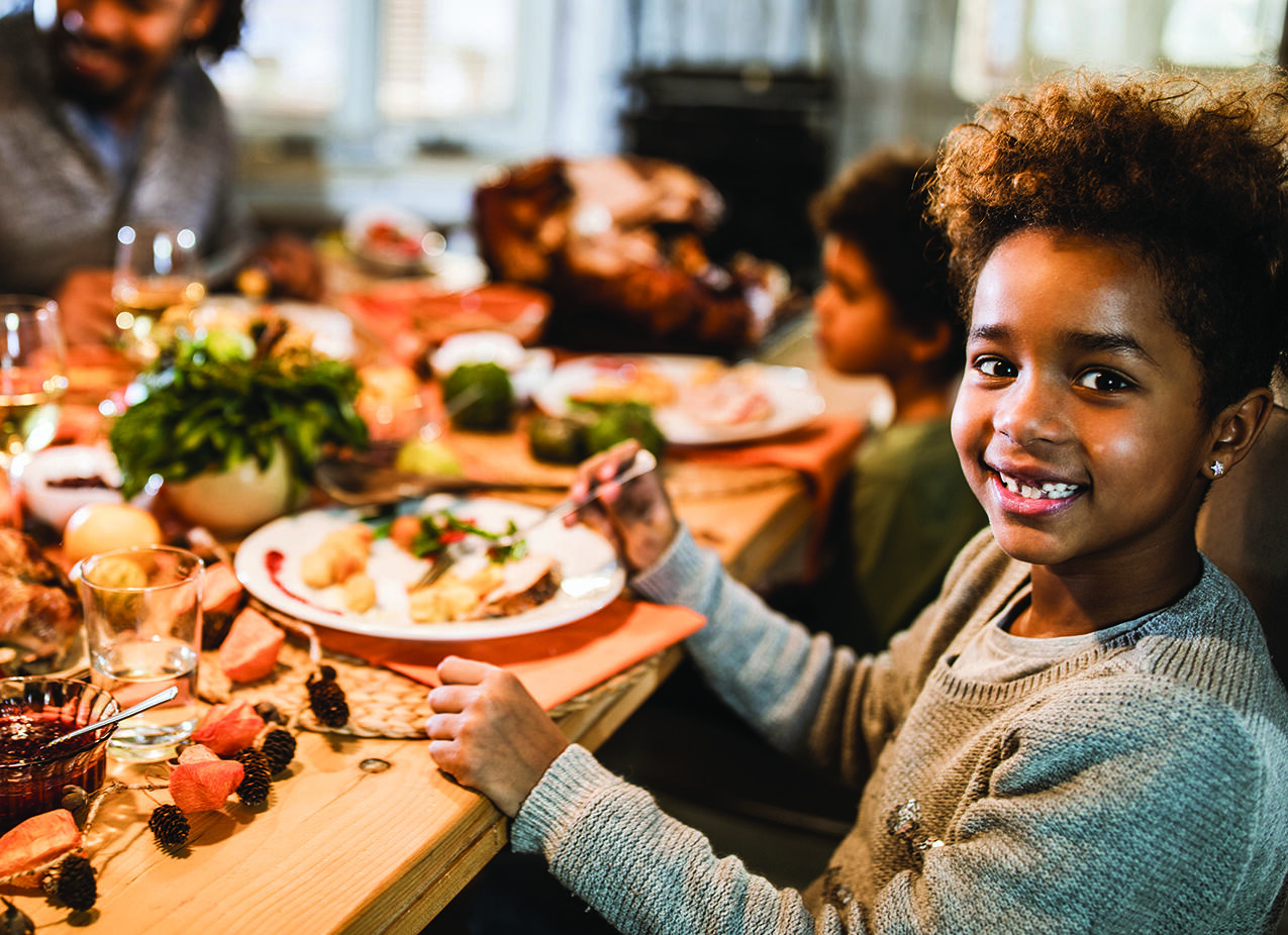 Blending planning with heartwarming traditions can create a truly memorable Thanksgiving experience.
